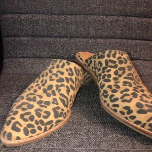 Leopard print mules